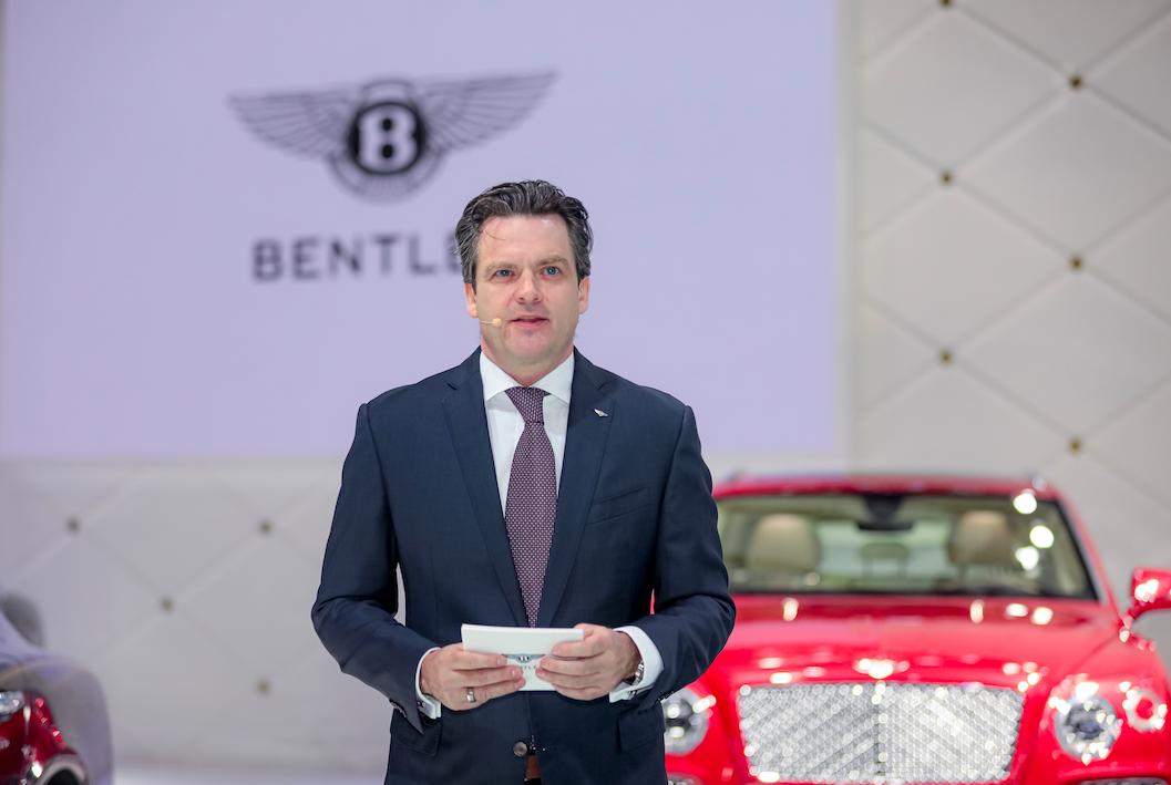 新澳门传真图片,数据引导设计方法_QCB34.871携带版