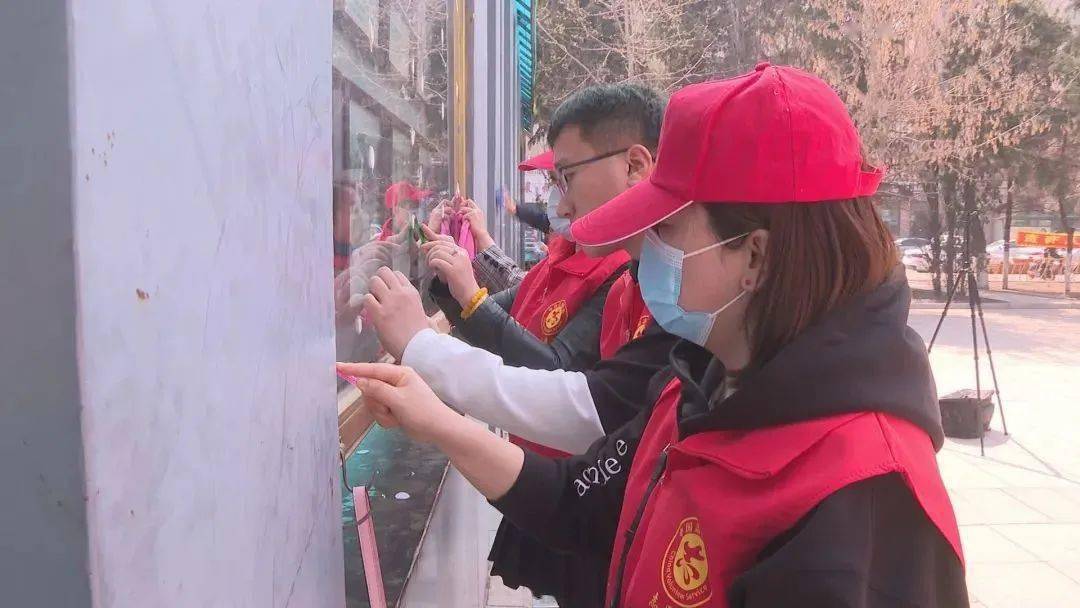 新澳2024正版资料免费公开新澳金牌解密,实践调查说明_KJR34.852职业版