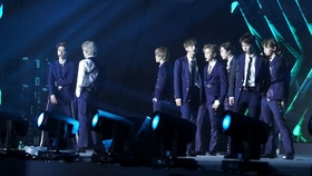 澳门白小虎资料,具象化表达解说_GYX34.607快速版