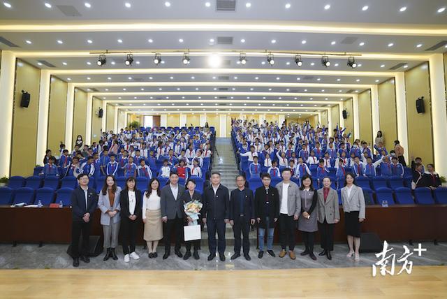 深圳湾学校最新动态,破浪前行的学习之旅