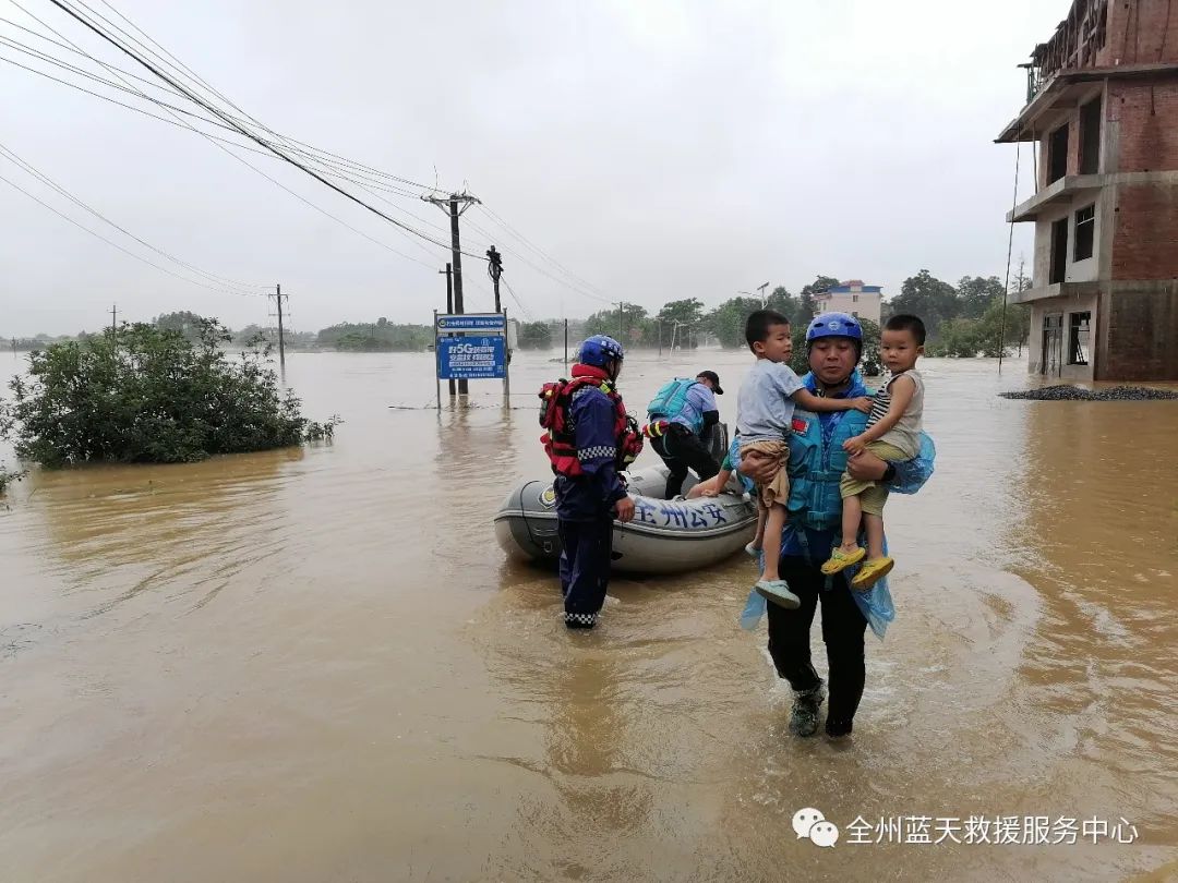 全州水灾最新动态，洪水中的温馨漂流记
