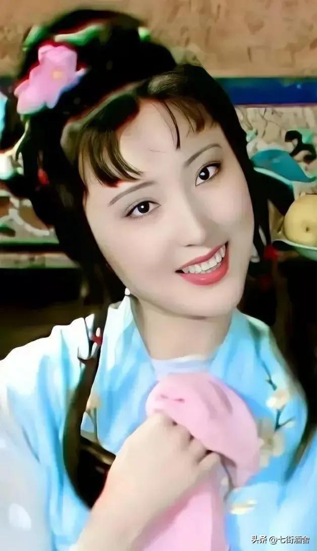 郝彤最新作品揭秘，城市生活的温馨日常