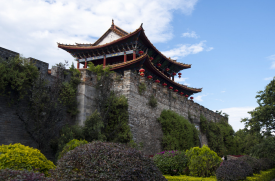 大理古城新貌,智慧变迁,自信成就的力量