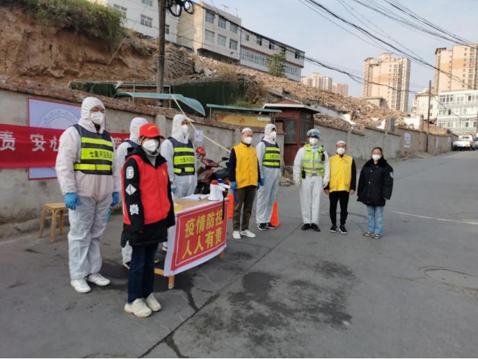 疫情下的隐秘小巷，发现一家特色小店，今日最新疫情消息一览