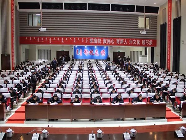 协警改革最新动态2016，自然美景下的探索之旅