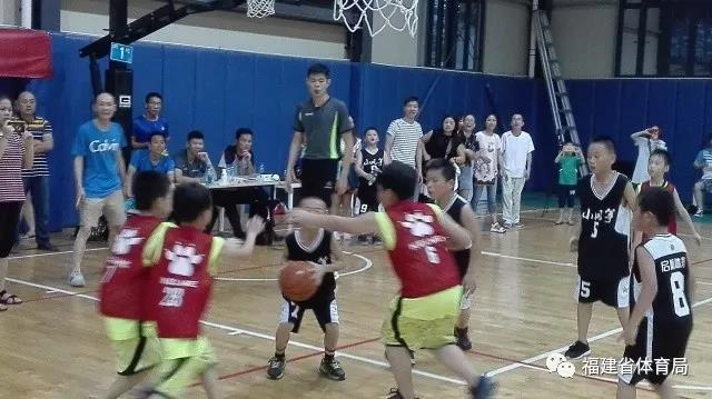 科技重塑篮球梦，中国小篮球比赛竞技激情体验之旅
