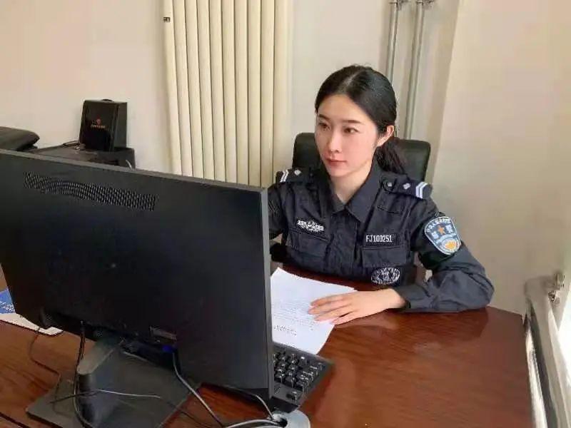 青岛机场最新招聘资讯，人才流动与区域发展的紧密关联