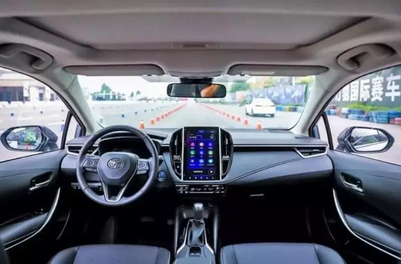 时代背景下的领克新车价格深度解读