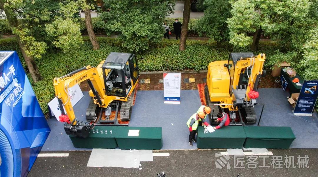 钩机比赛,挖掘潜能,竞技成就无限可能