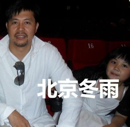 揭秘演员许多的老公，娱乐圈背后的爱情故事探秘