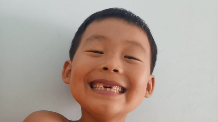 豁牙子演员的心灵与自然的奇妙之旅