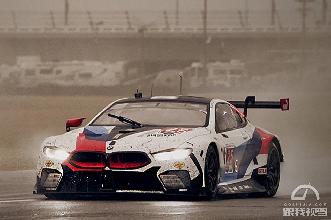 惊天十二小时,演员阵容揭秘,励志力量与变化之美的展现