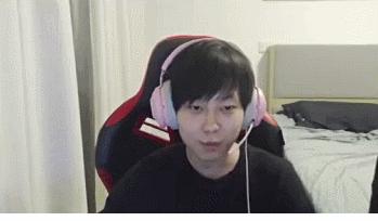 童扬最新风采，青春色彩的闪耀