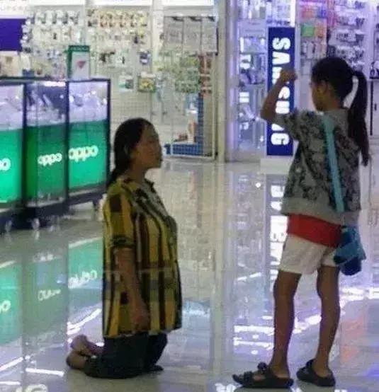 张曼玉最新科技产品介绍亮相,引领潮流新风尚!